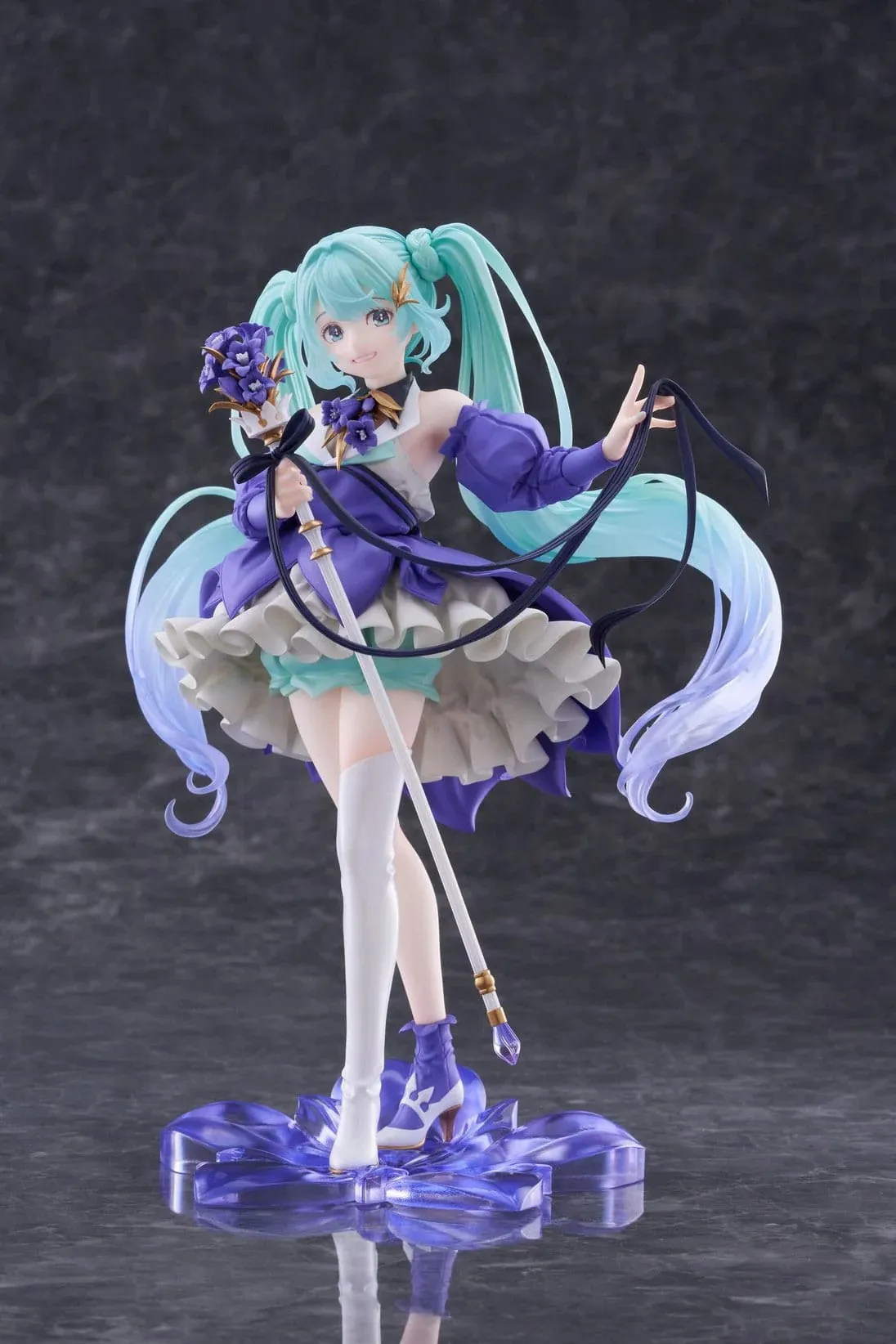 Hatsune Miku Birthday 2024 Amp+ F Ver. Hatsune Miku Birthday 2024 Amp+ F Ver.