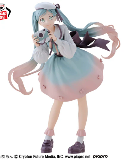 Hatsune Miku Holiday Memories